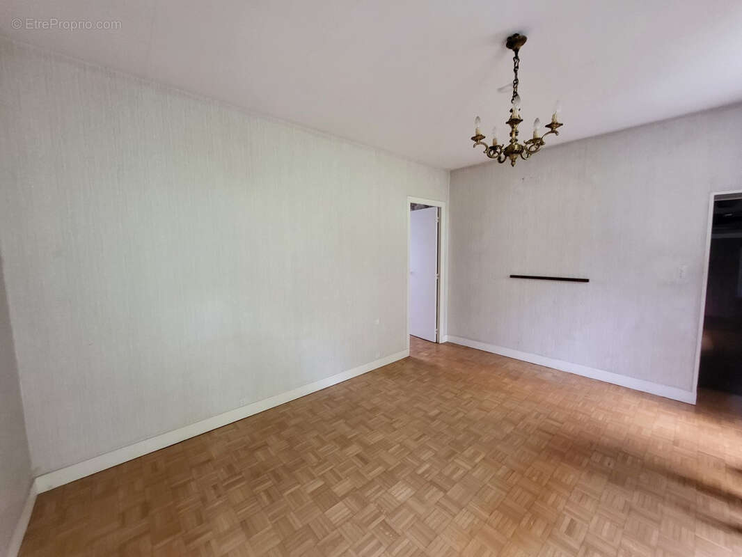 Maison à SAACY-SUR-MARNE