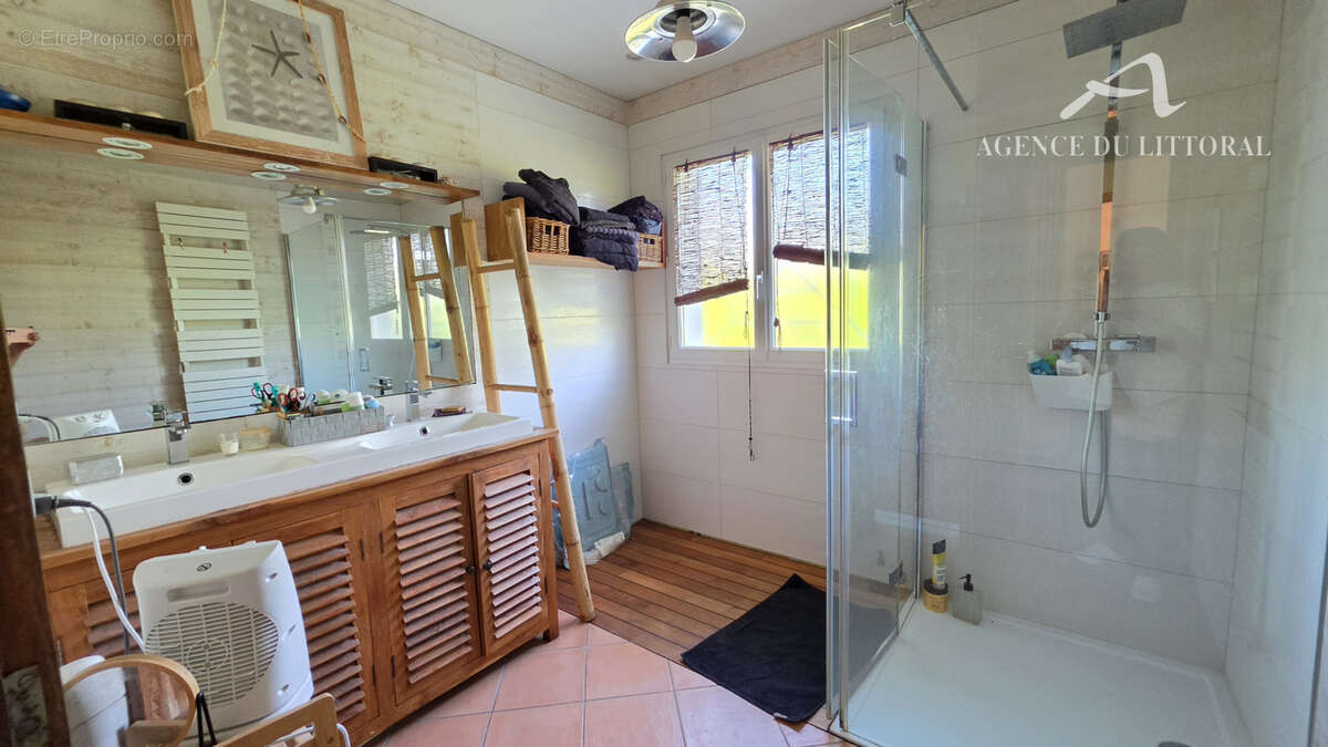 Andernos-les-Bains maison de plain-pied 5 chambres+bureau - photo 7