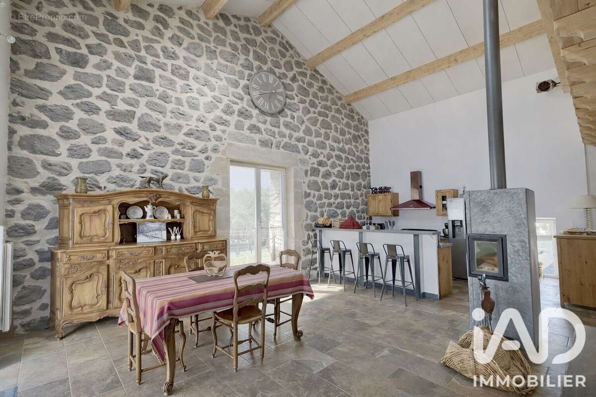 Photo 2 - Maison à CAYRES