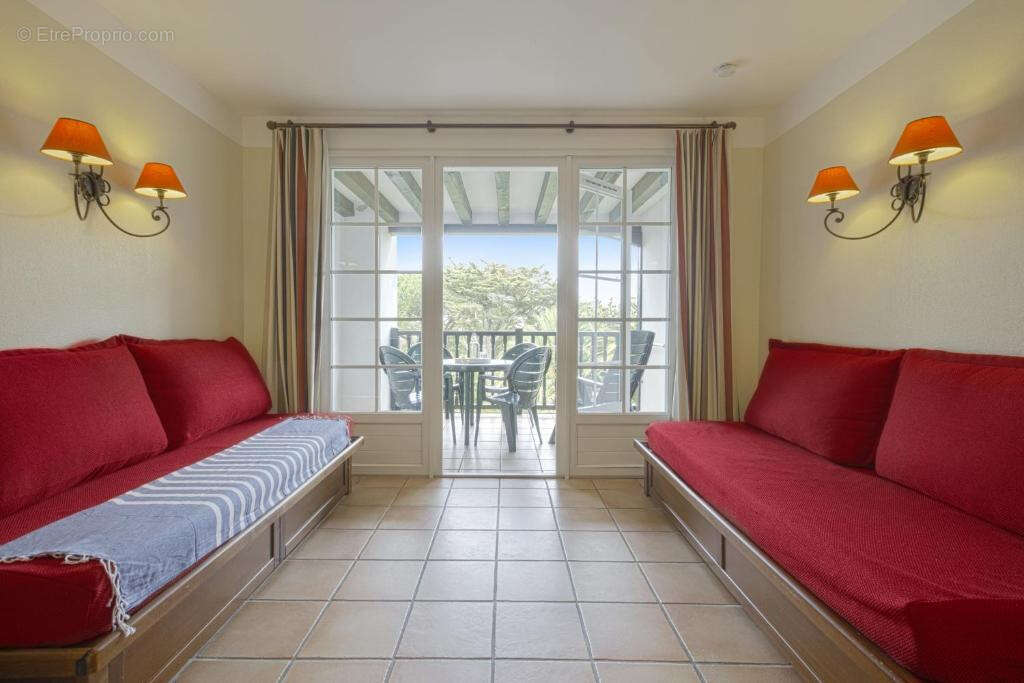 Appartement à CIBOURE
