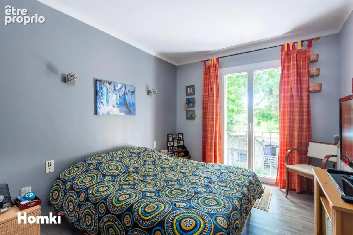 **Authentique mas provençal avec hangar de 220 m² et fort potentiel au cœur de Mallemort** - photo 7