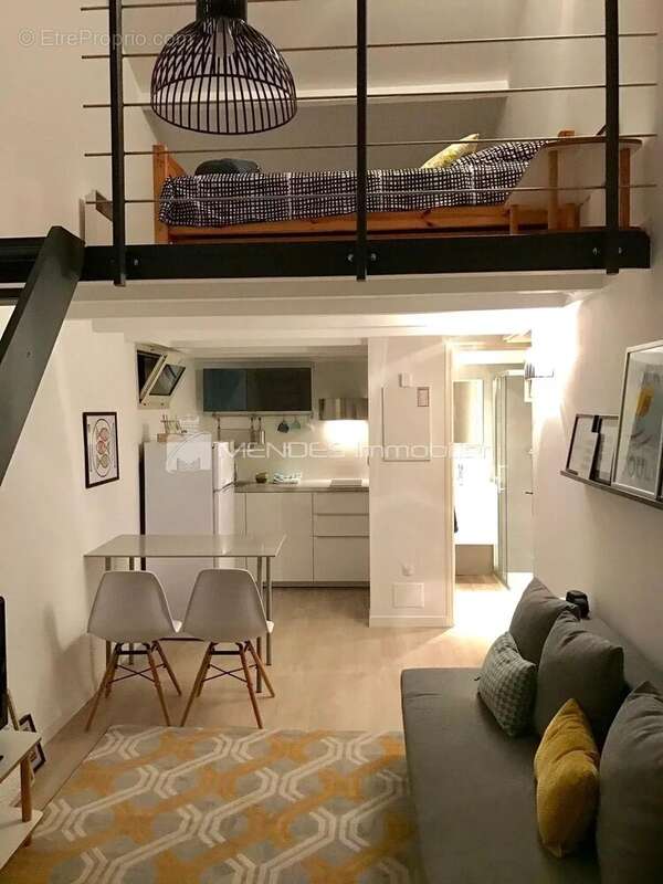 Appartement à ROQUEBRUNE-CAP-MARTIN