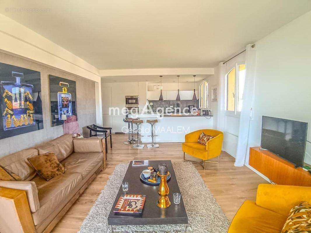Appartement de 93m2 aux Marines de Cogolin - photo 3