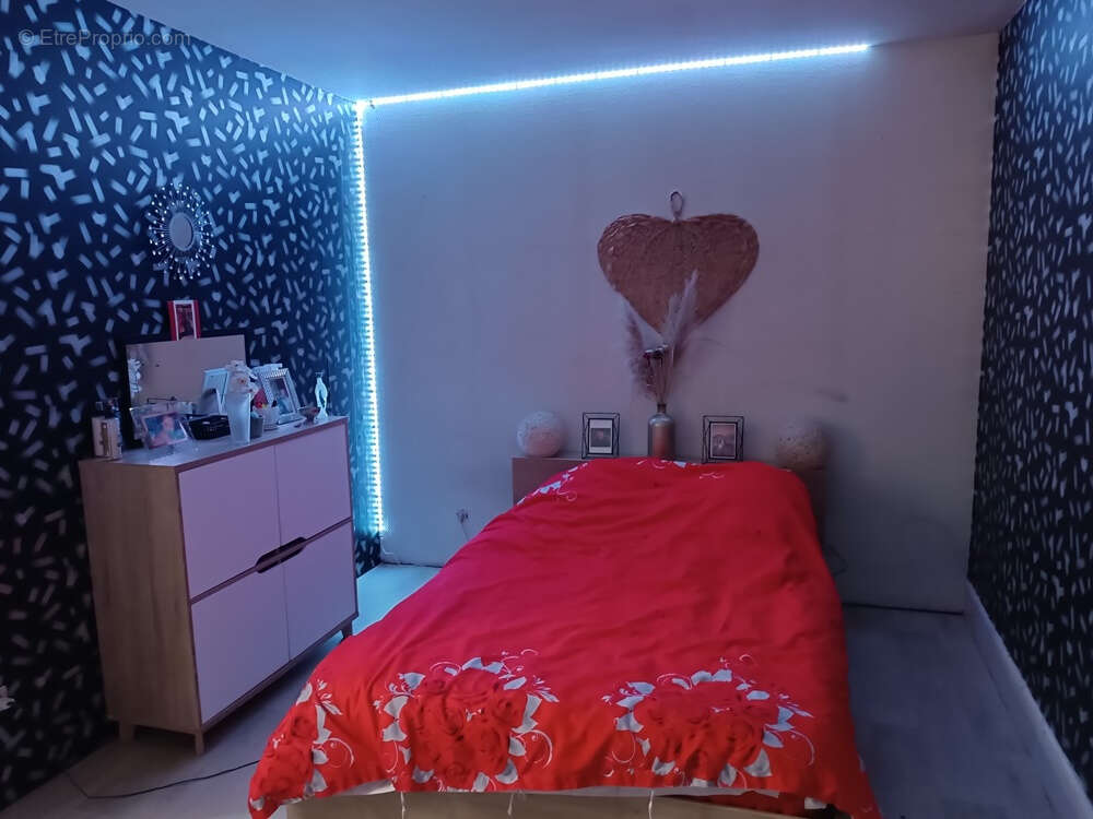 Appartement à FOURCHAMBAULT