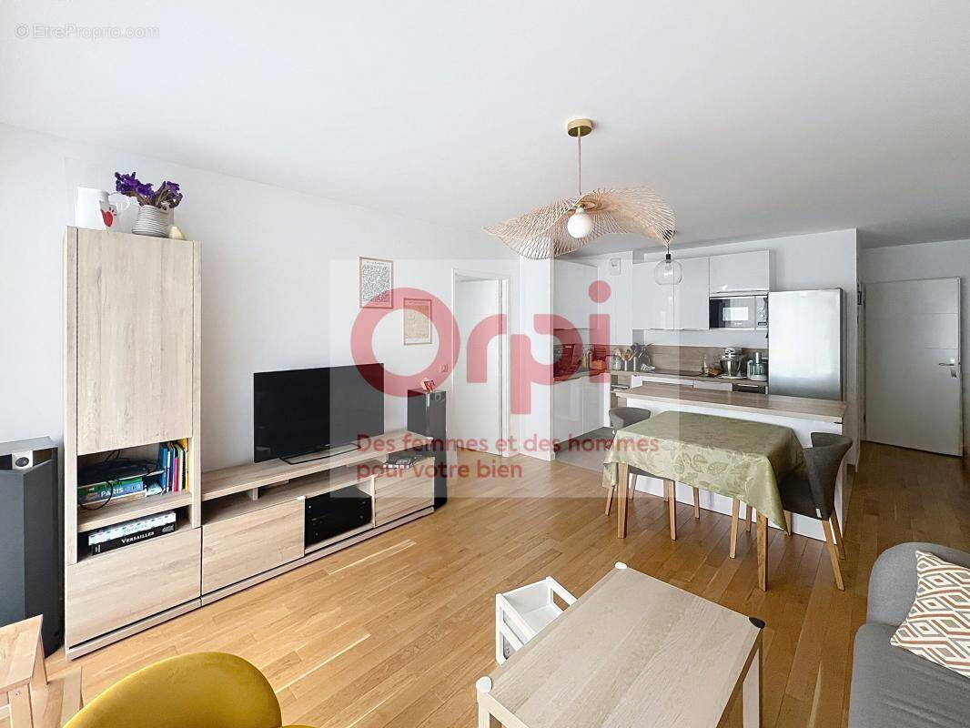 Appartement à ISSY-LES-MOULINEAUX