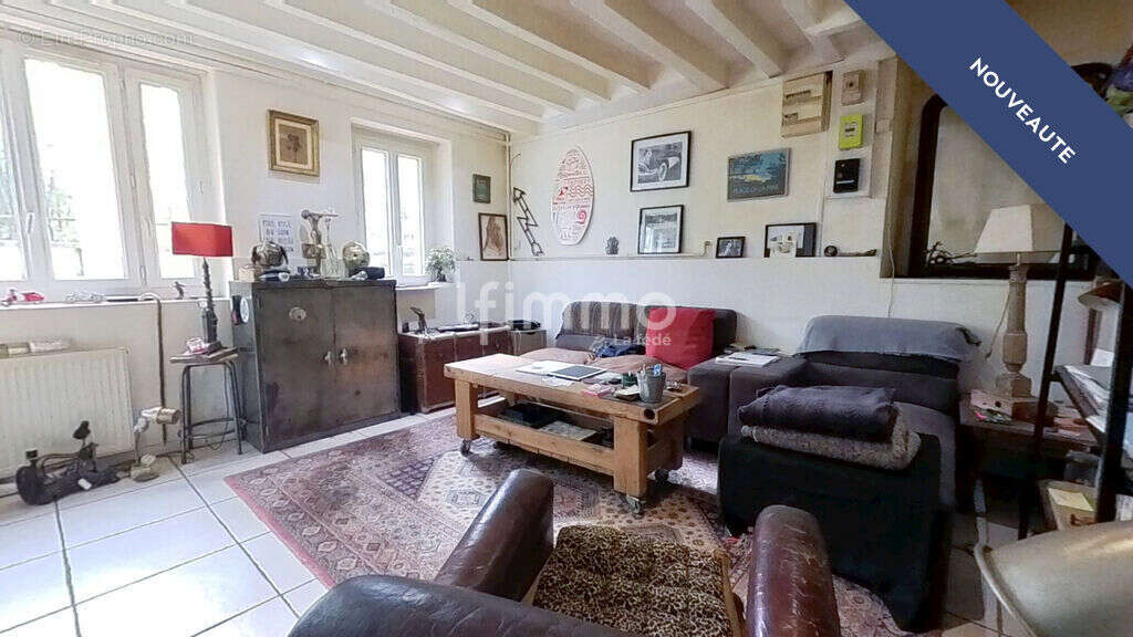 Maison à MOISENAY