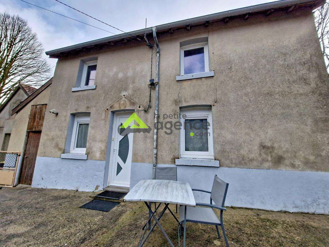 Maison à SAINT-VAURY