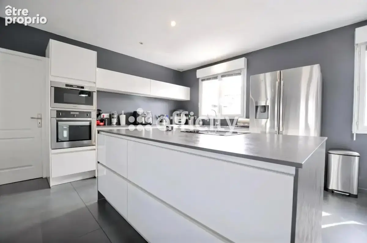 Maison 6 pièces 123 m² à vendre à Mions (69780) - photo 9