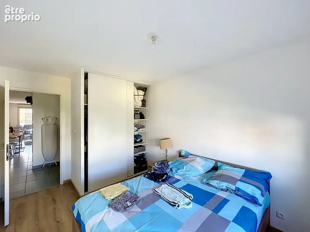 Grand Appartement T3 Traversant avec grande terrasse, parking sous sol, Métro à pieds - photo 11