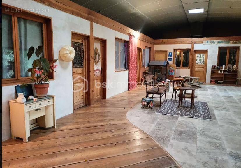 Appartement à SAINT-BAUZELY