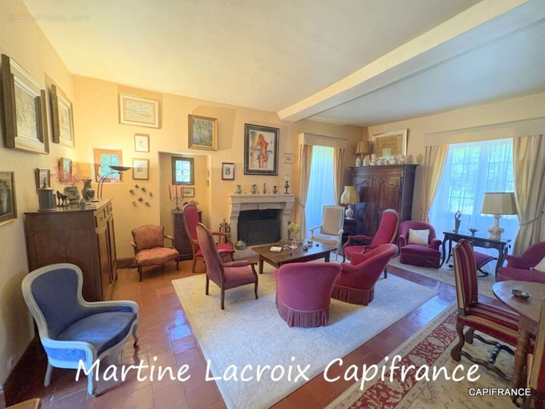 Dpt SARTHE (72), à vendre LA FERTE-BERNARD - PROPRIÉTÉ  P6 de 170 m² - Terrain de 4547 M² - photo 3