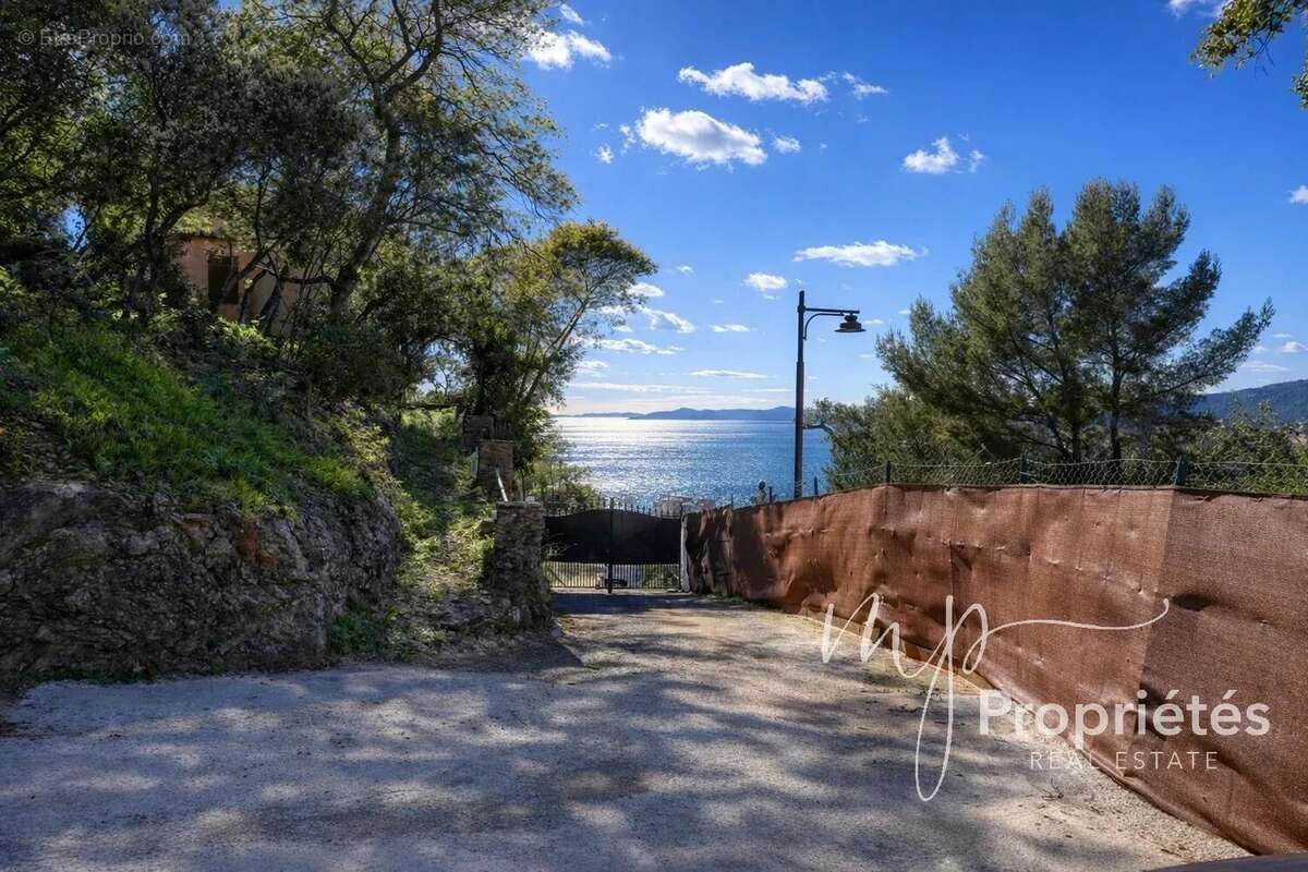 Maison à RAYOL-CANADEL-SUR-MER