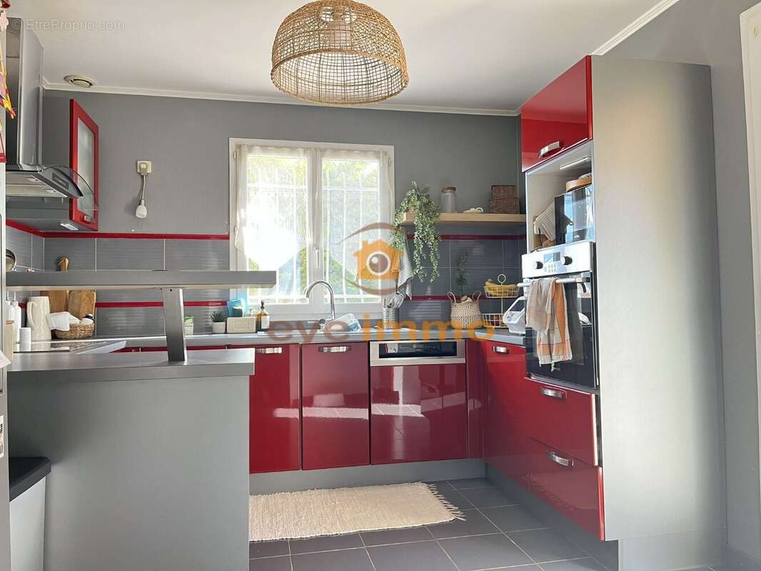 Maison à MONTADY