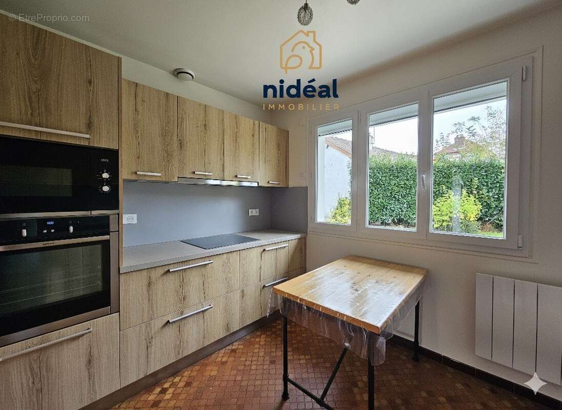 Maison à BOIS-JEROME-SAINT-OUEN