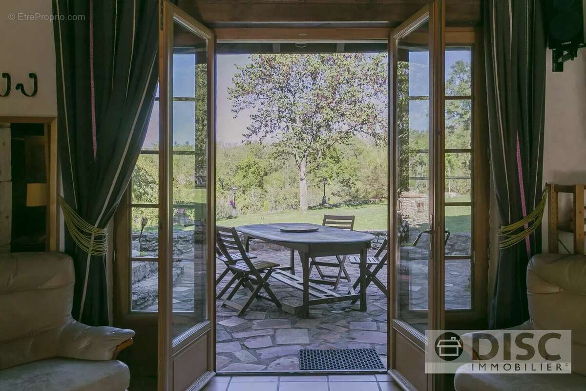 Maison à CASTELNAU-DE-MONTMIRAL