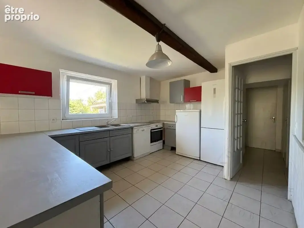 Maison 8 pièces 240 m² à vendre à Grammond (42140) - photo 5