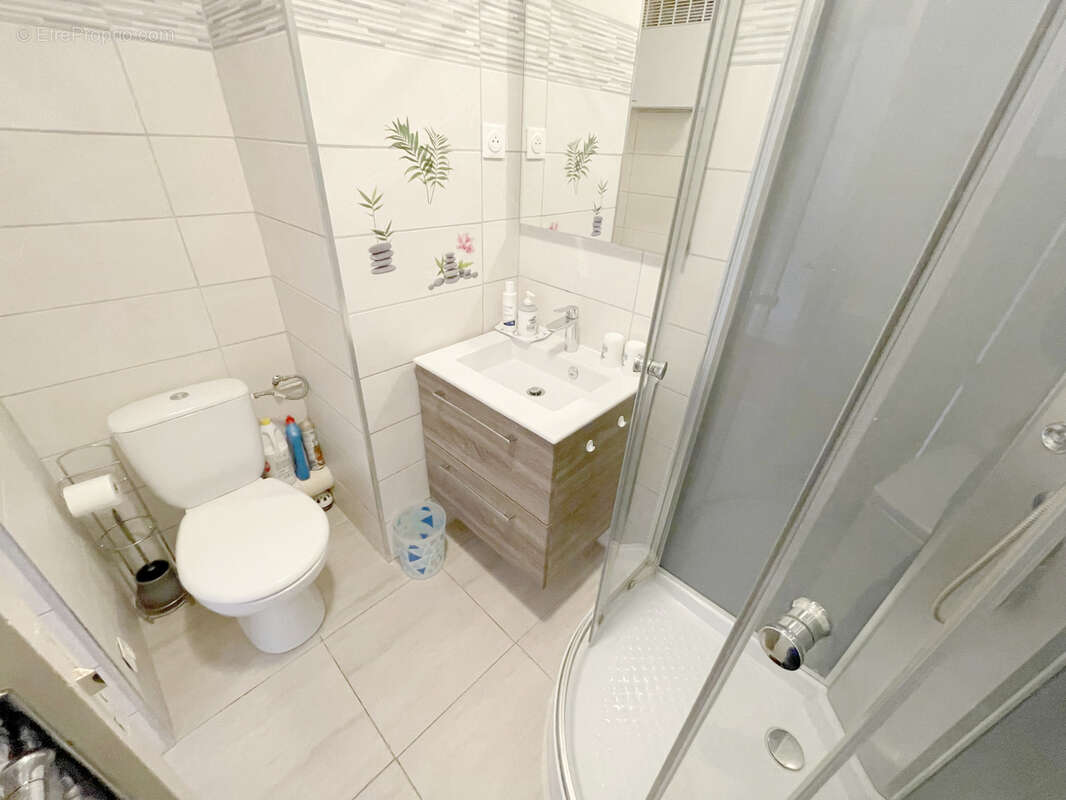 Appartement à SAINT-MANDRIER-SUR-MER