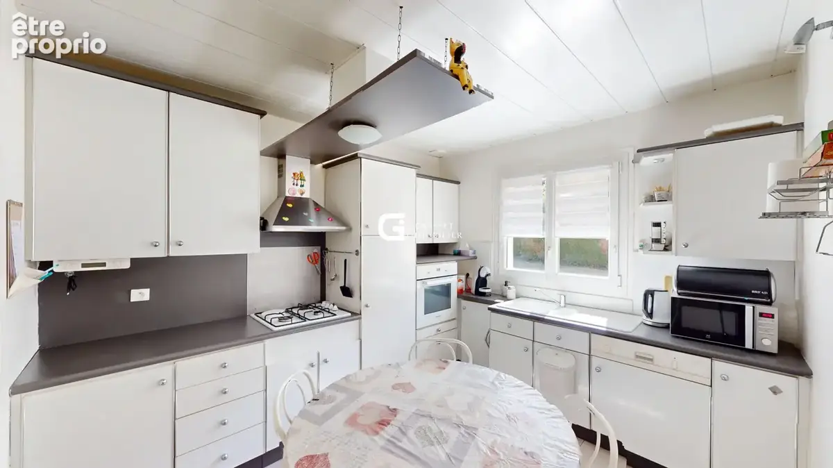 Maison Beard Geovreissiat 5 pièce(s) 105.5 m2 - photo 5
