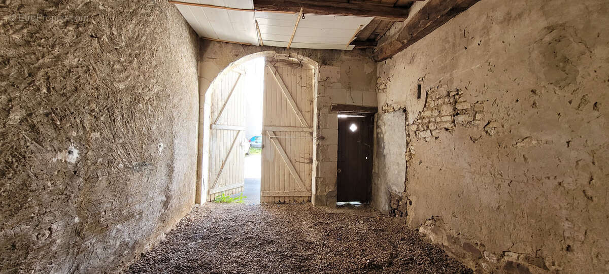 Parking à RICHELIEU