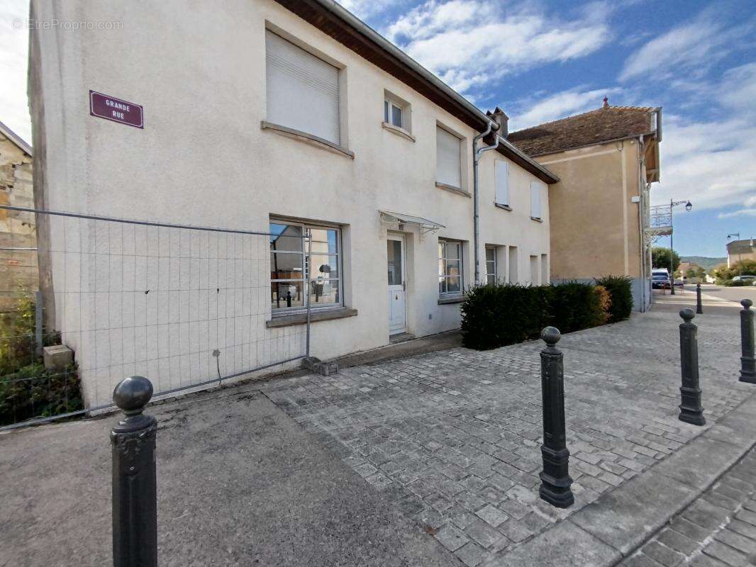 Maison à SAULX