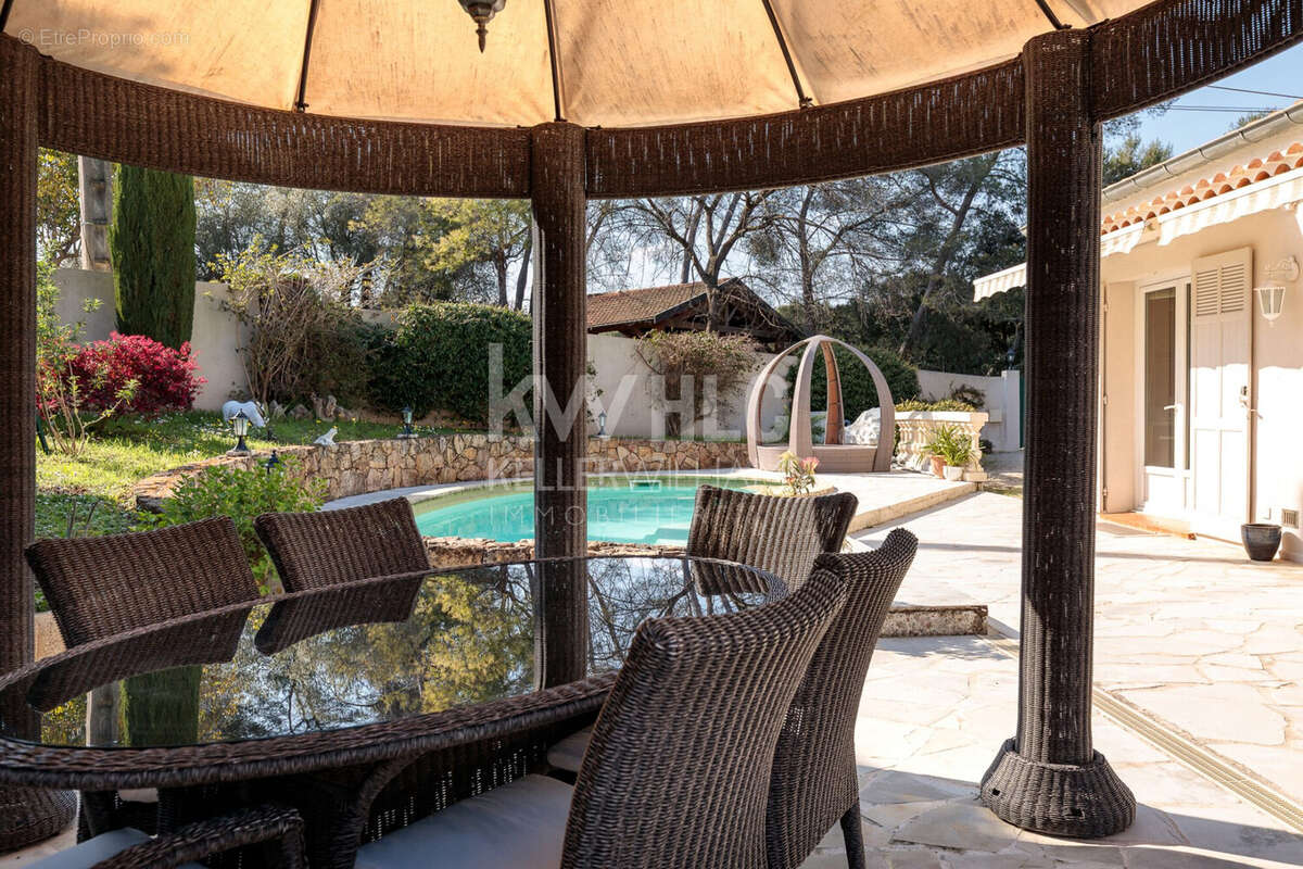 Maison à MOUGINS