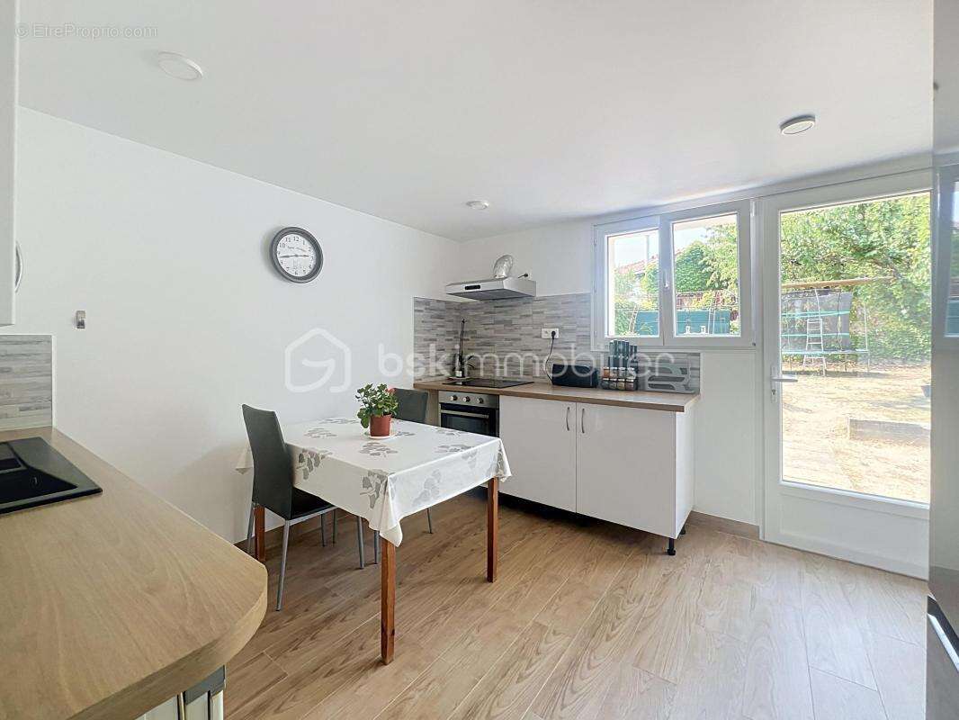 Maison Familiale 116 m2 Ris-Orangis - photo 4