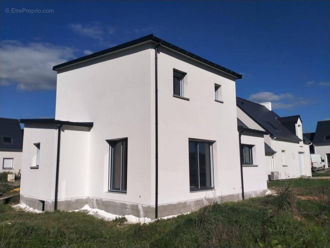 Maison à PLOMELIN