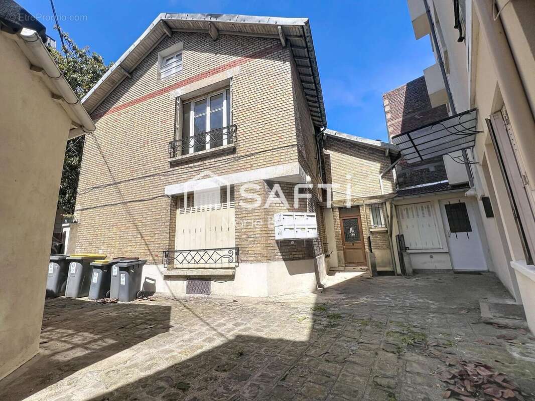 Photo 9 - Appartement à ISSY-LES-MOULINEAUX