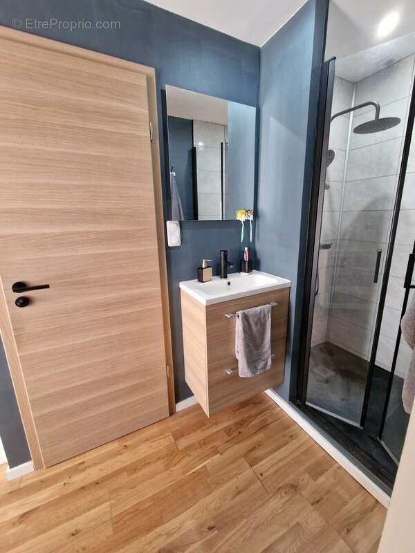 Maison à NEUFCHATEAU