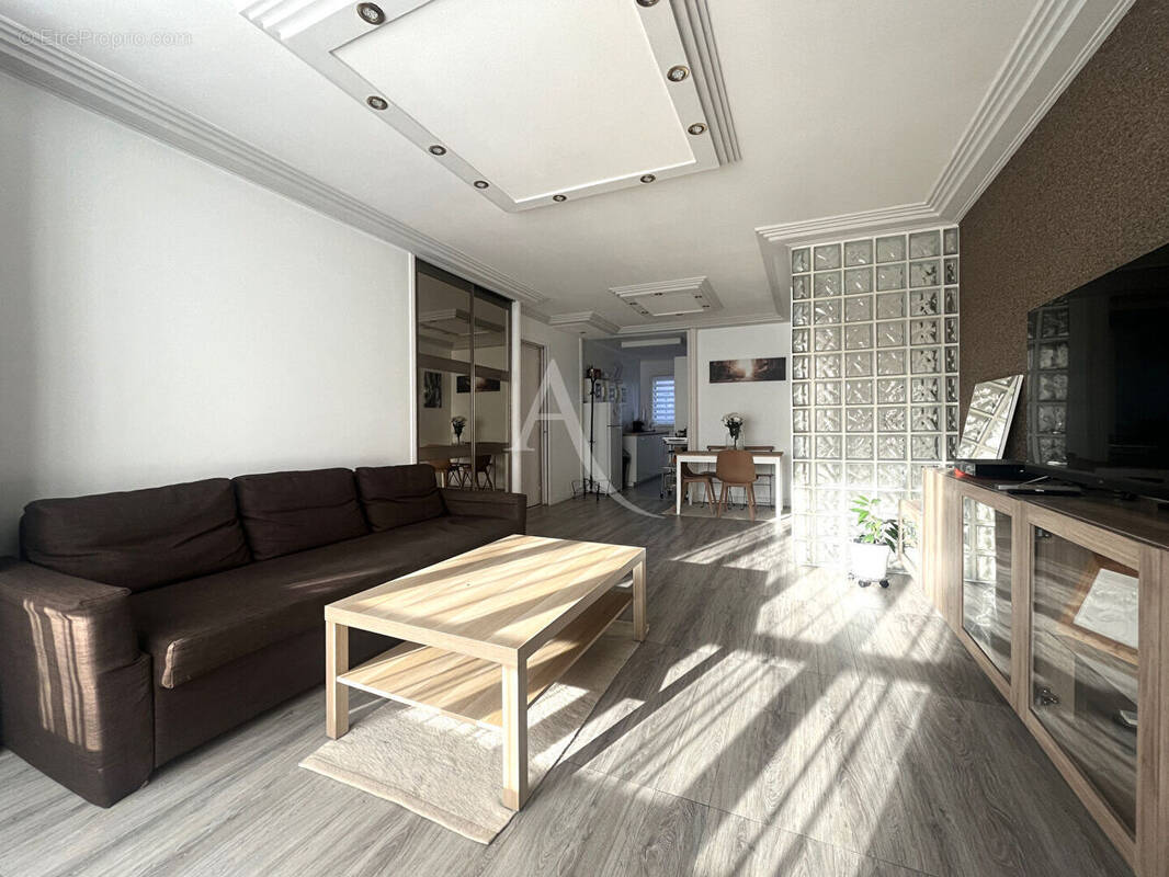 Appartement à NOGENT-SUR-MARNE