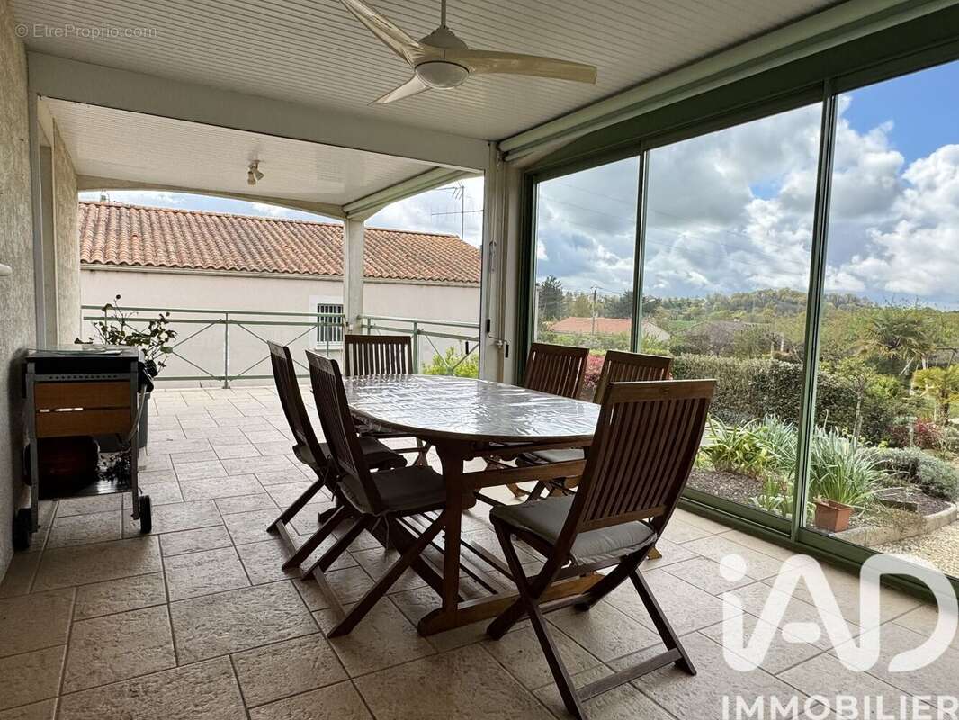 Photo 4 - Maison à LA TARDIERE