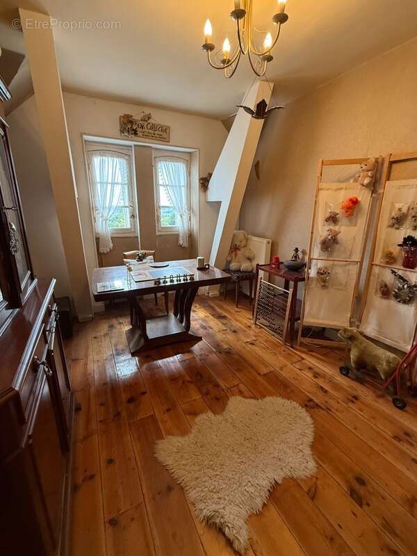 Maison à CUZION