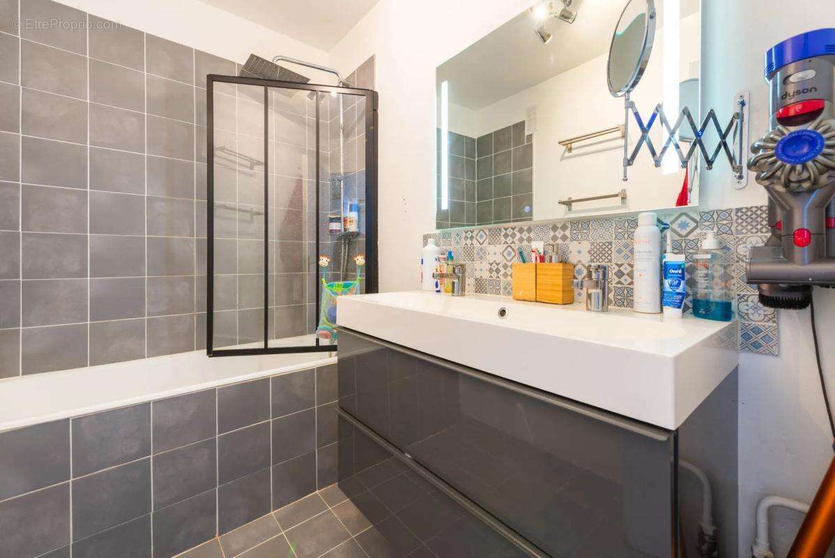 Appartement à CHATILLON