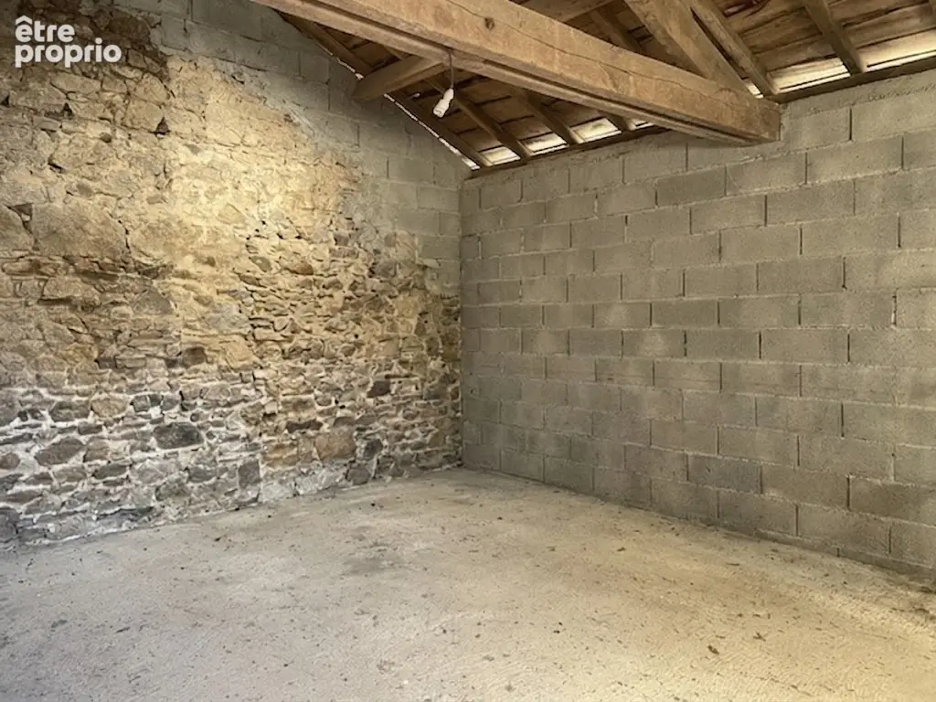 A Cognac la Forêt -Terrain  à bâtir de 1060 m2 avec un vrai potentiel d'aménagement - photo 8