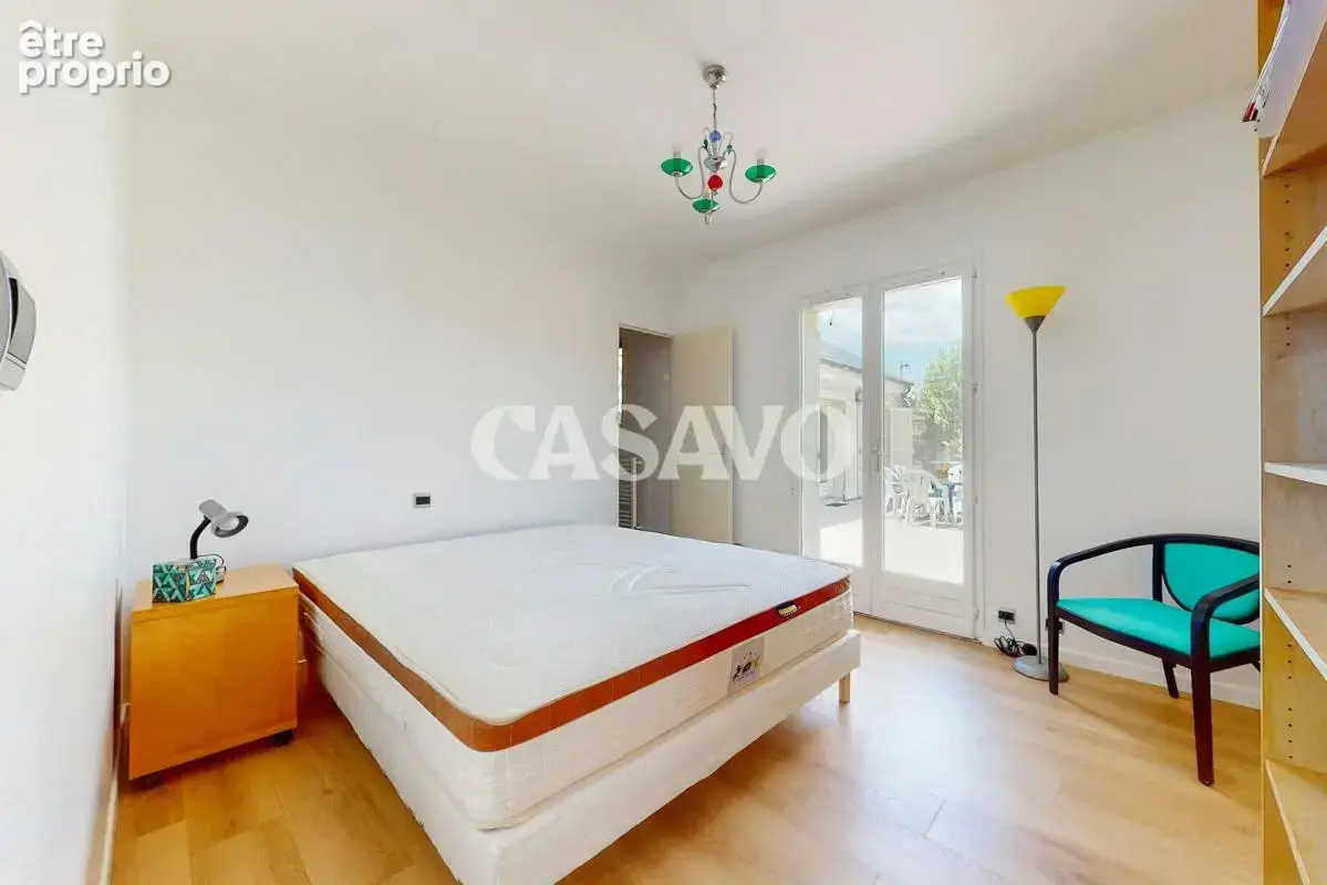 Vente Maison 8 pièces de 210m² - 92500 Rueil-Malmaison - photo 12