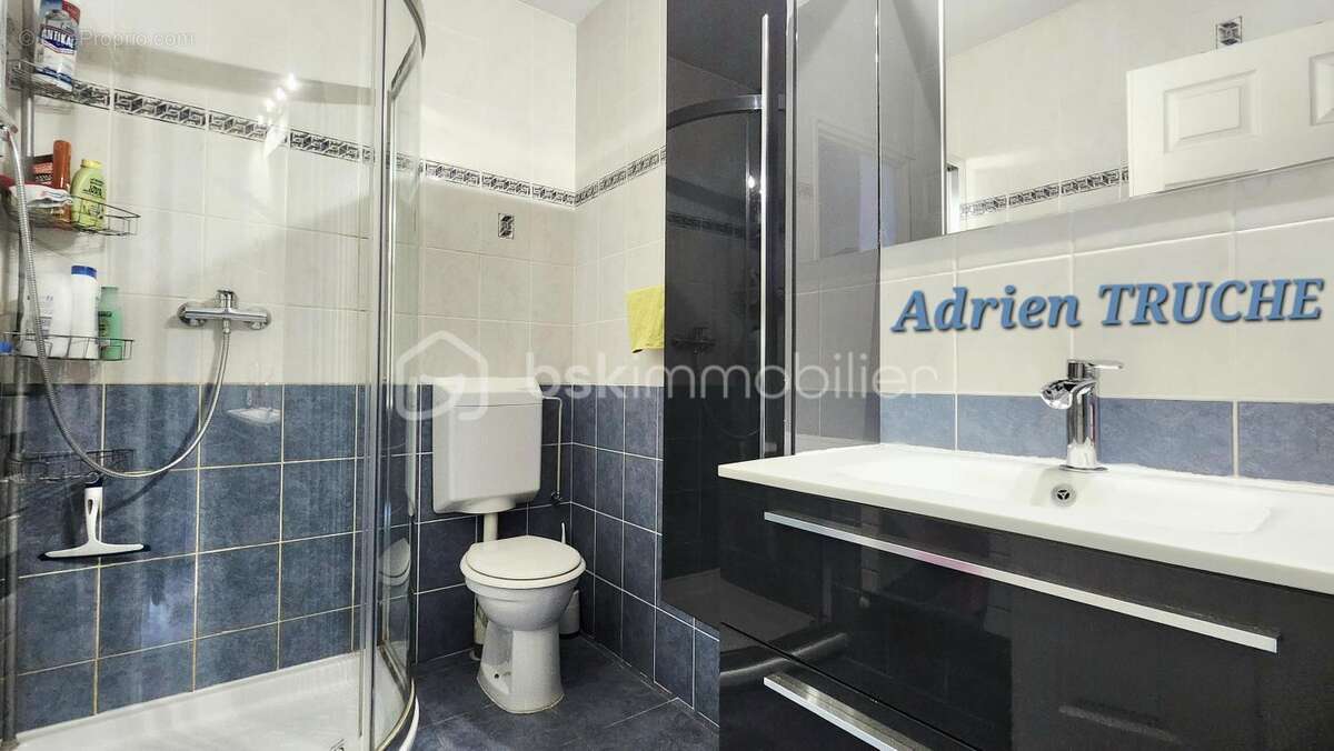 Maison à VETRAZ-MONTHOUX