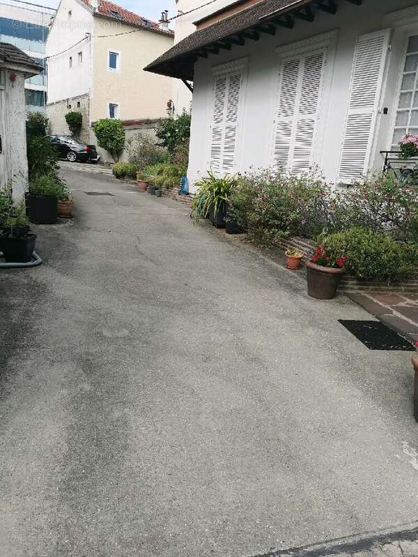 Appartement à BOIS-COLOMBES