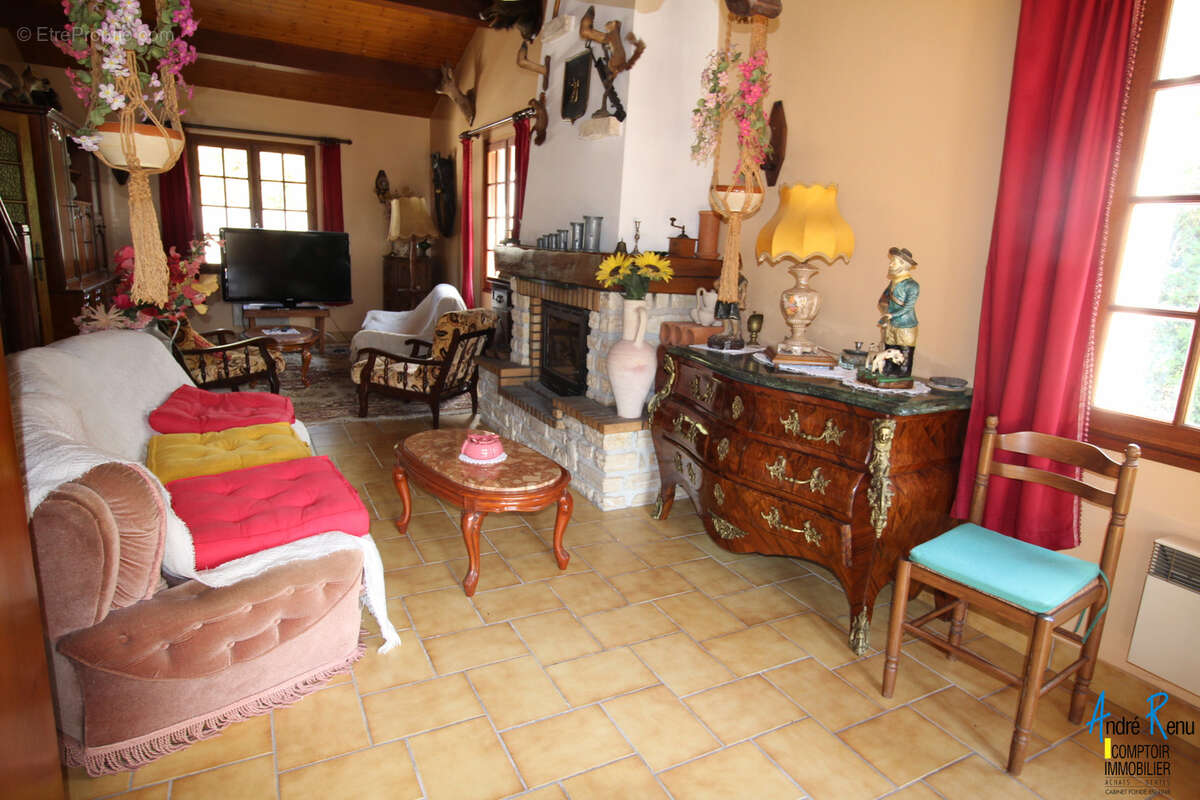 Maison à SAINT-GEORGES-DE-DIDONNE