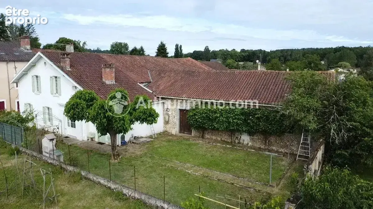Photo Maison à Annesse-Et-Beaulieu au prix de 200 000€