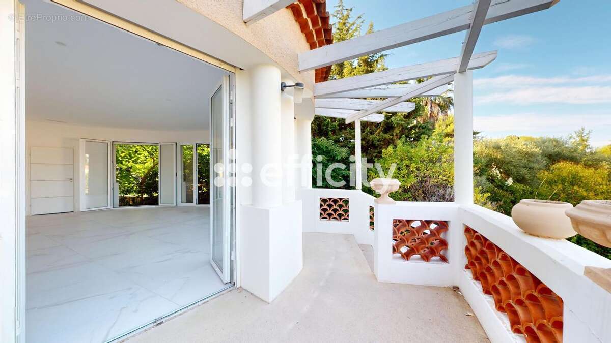 Maison à ANTIBES