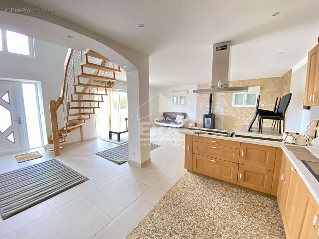 Maison 147m² à laval - photo 6
