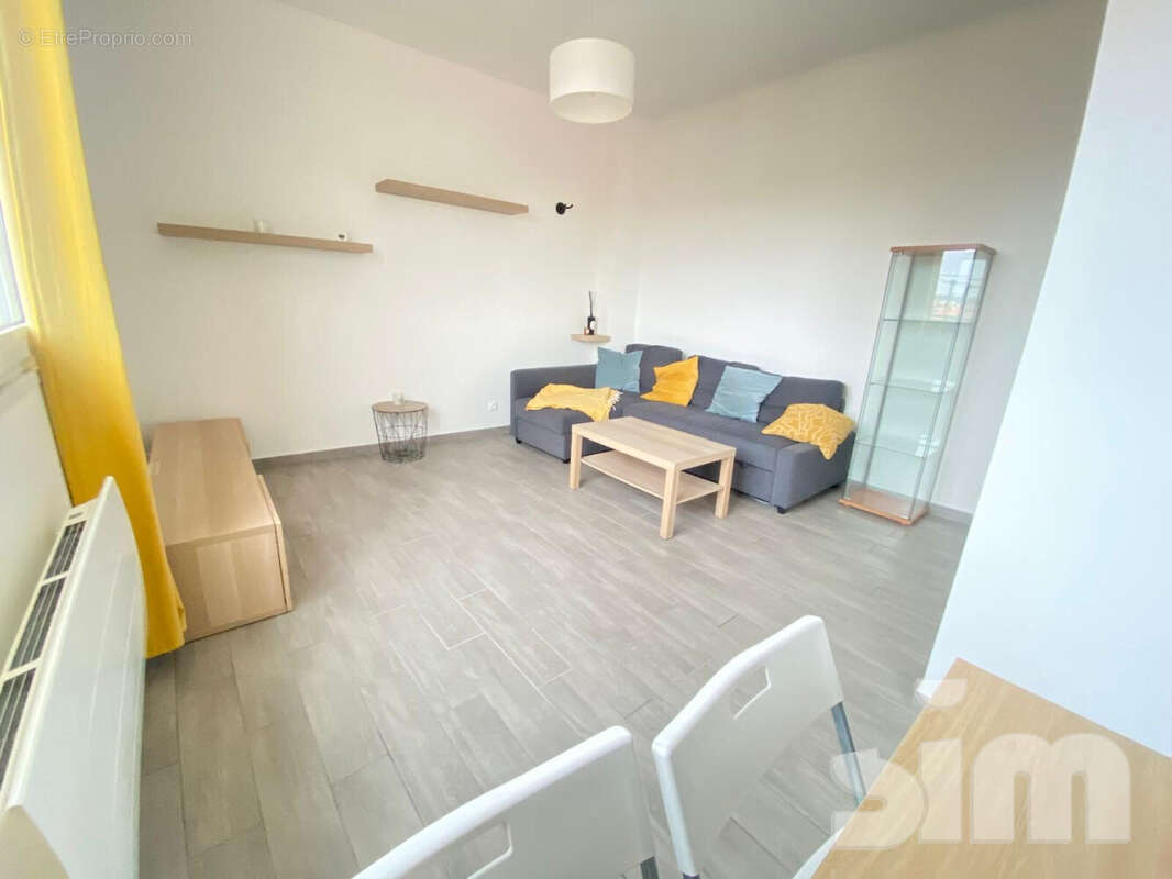 Appartement à BROU-SUR-CHANTEREINE