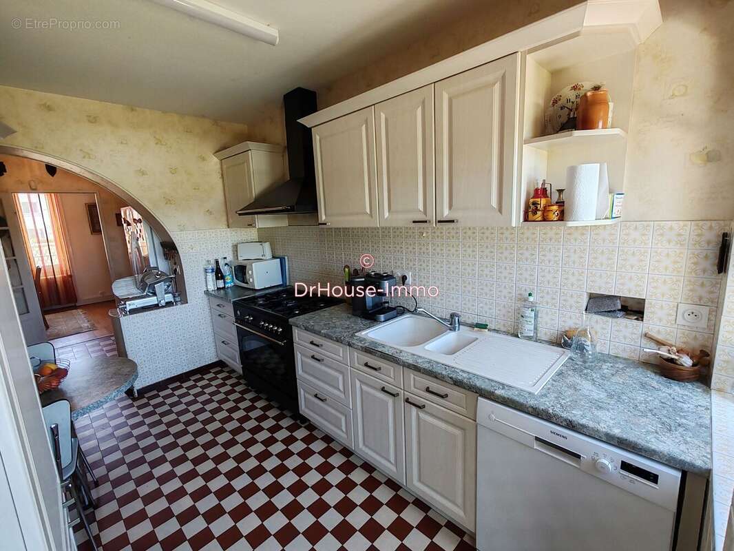 Maison à PORT-DE-PILES