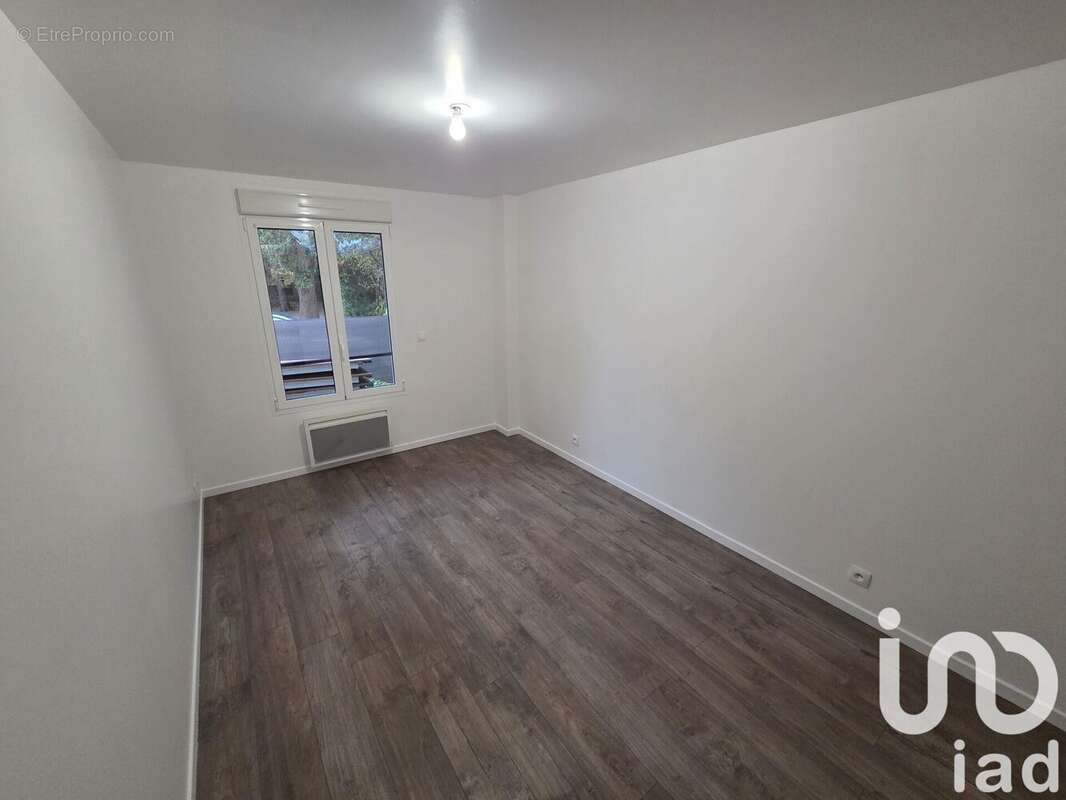 Photo 6 - Appartement à AUVERS-SAINT-GEORGES