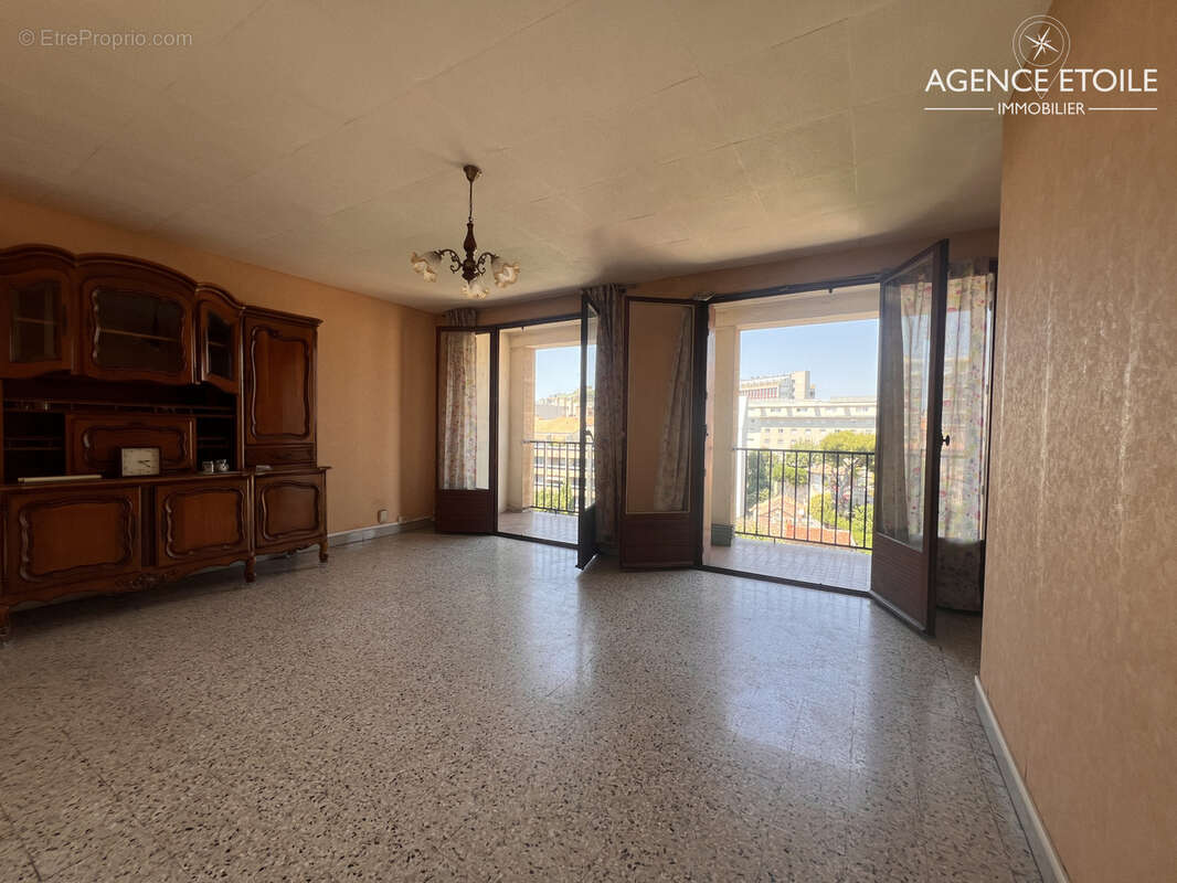 Appartement à MARSEILLE-10E