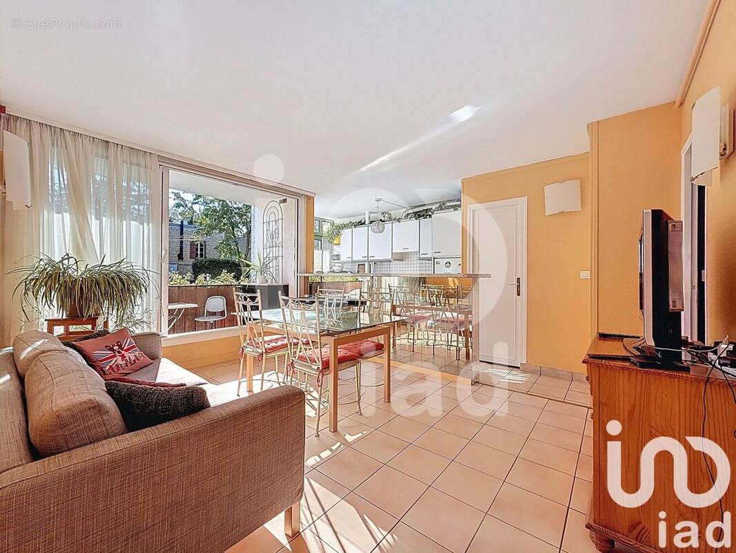 Photo 1 - Appartement à MAISONS-LAFFITTE