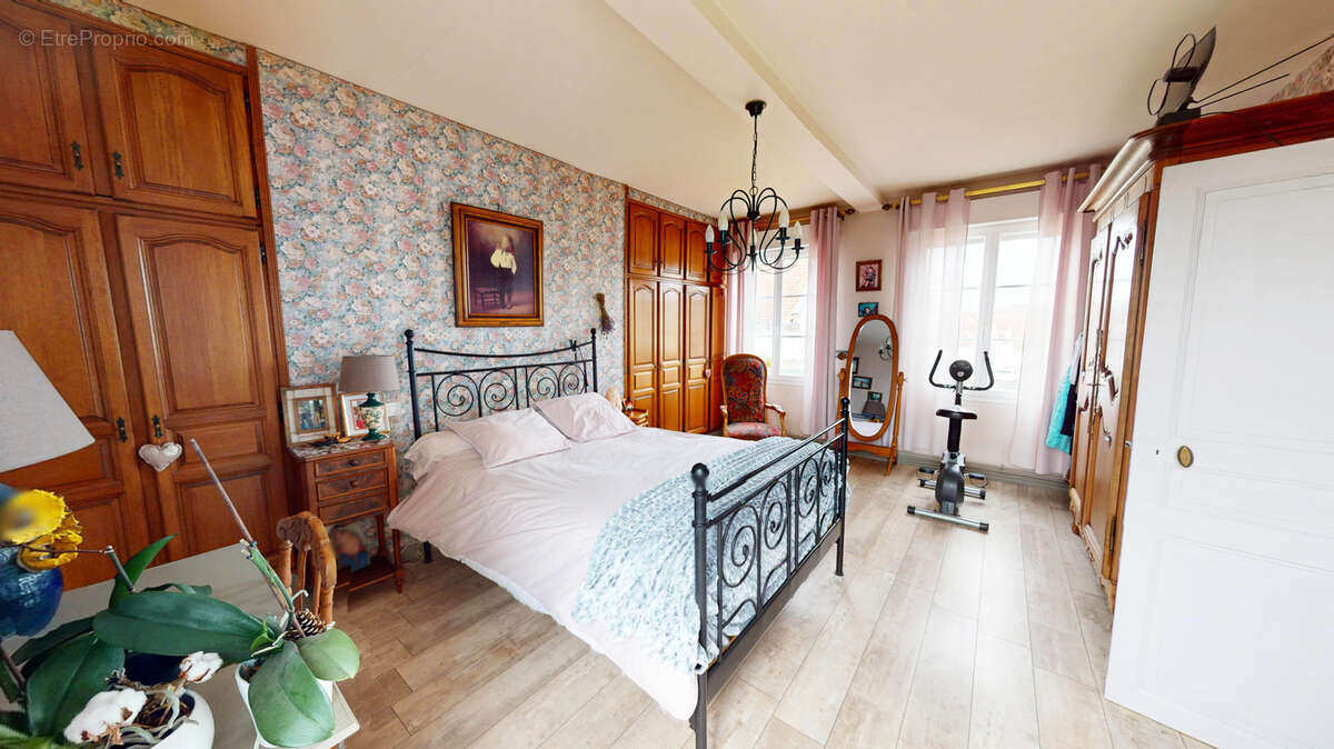 Maison à HALLENCOURT