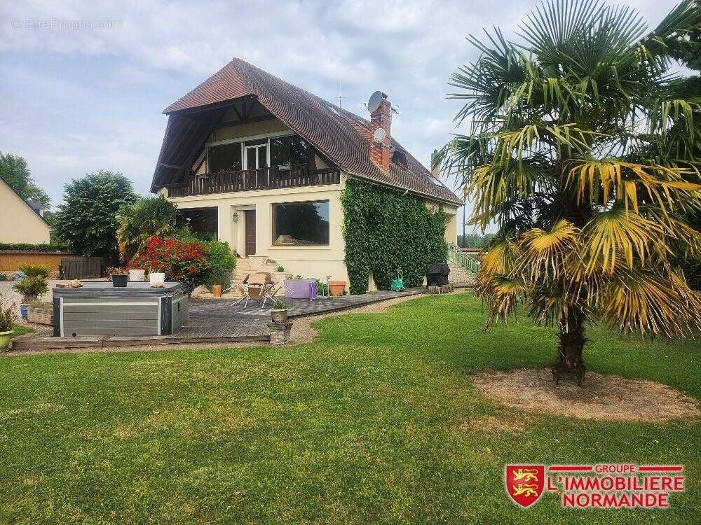 Maison à ACQUIGNY