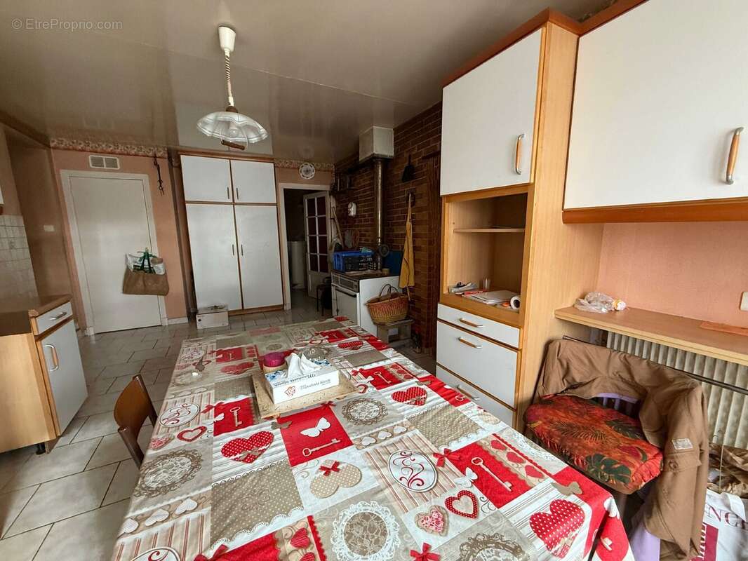 Maison à BOURBONNE-LES-BAINS