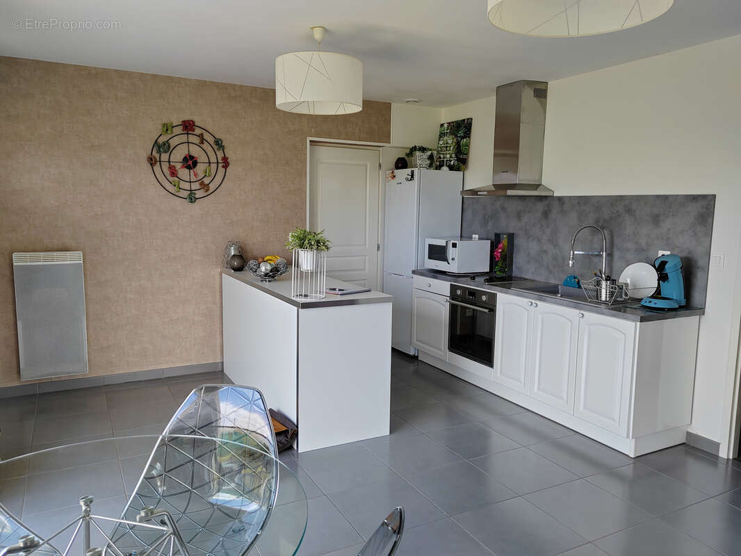 Maison à SAINT-CLAR-DE-RIVIERE